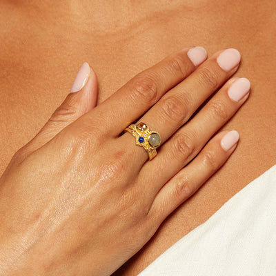 Antonia® | Gemstone Ring Set with a Vibrant Beauty