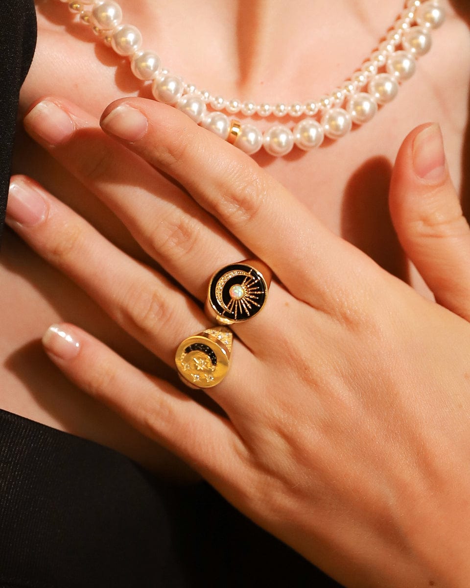 Flor® | Starburst Onyx Signet Ring